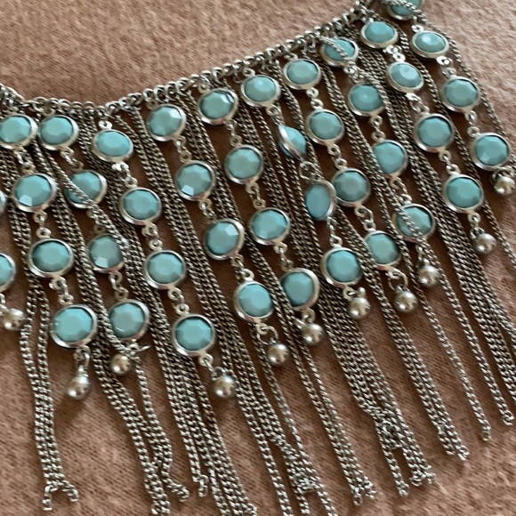 Boho-Chic Fringe Necklace - Picture 3 of 4